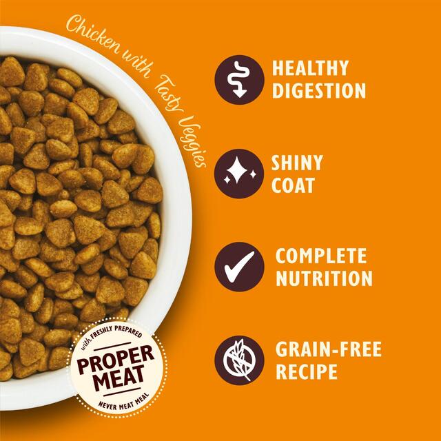 Lily's Kitchen Chicken Casserole Dry Cat Food -2kg