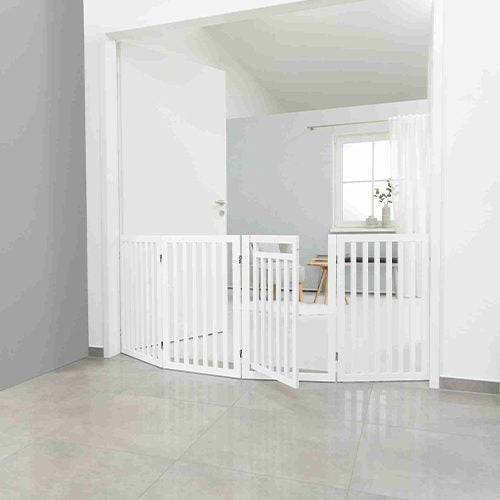 Trixie White Wooden 4-Part Barrier with Door for Dogs